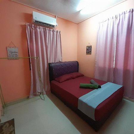 Guesthouse Mokteh Kuala Terengganu Esterno foto