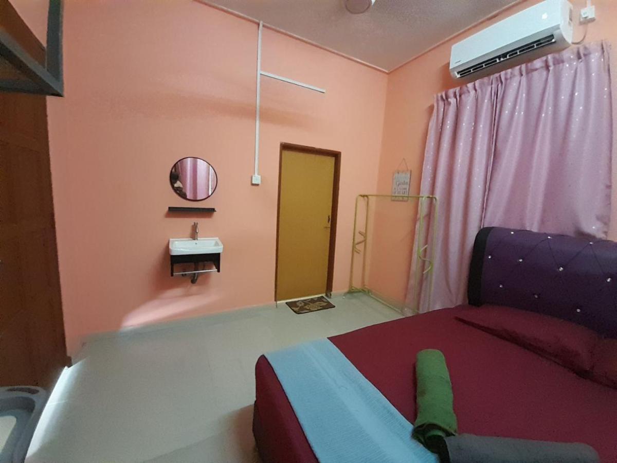 Guesthouse Mokteh Kuala Terengganu Esterno foto